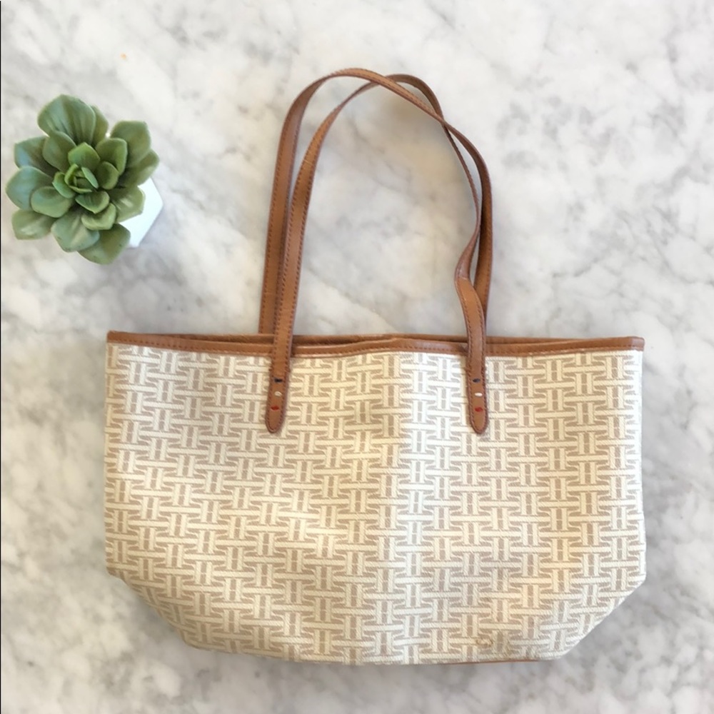 TOMMY HILFIGER BAG IN CREAM AND TAN